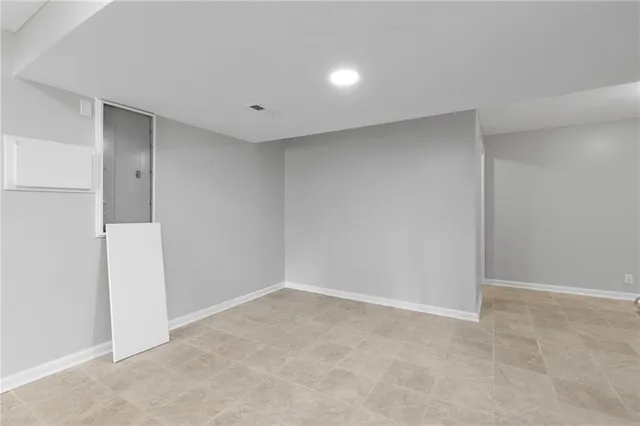 $319,000 | 109 Deerfield Drive, Warrensburg, MO 64093