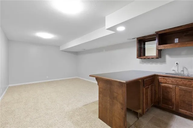 $319,000 | 109 Deerfield Drive, Warrensburg, MO 64093