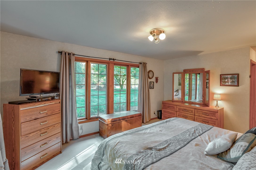 7043 Mecklem Road Everson, WA 98247 - Photo 14 of 25