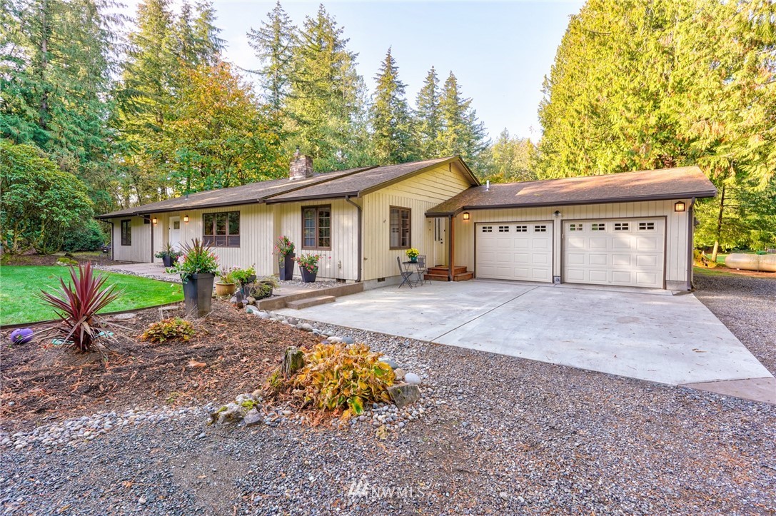 7043 Mecklem Road Everson, WA 98247 - Photo 4 of 25