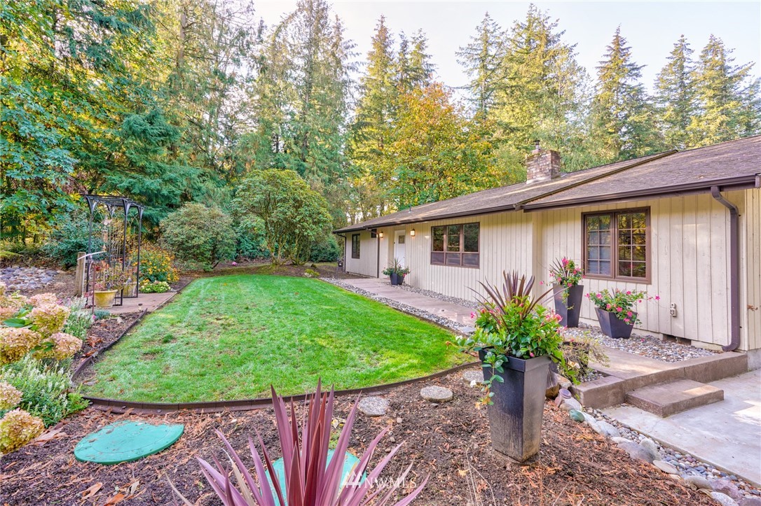 7043 Mecklem Road Everson, WA 98247 - Photo 5 of 25