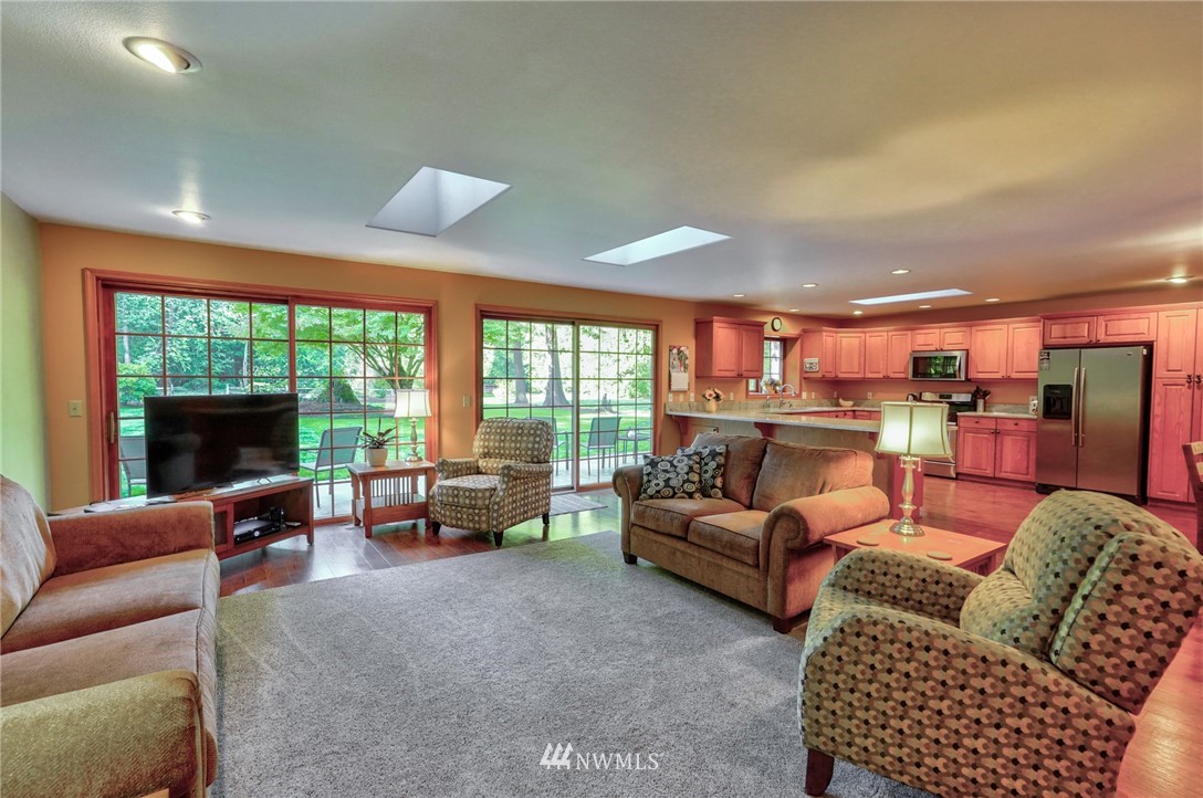 7043 Mecklem Road Everson, WA 98247 - Photo 6 of 25