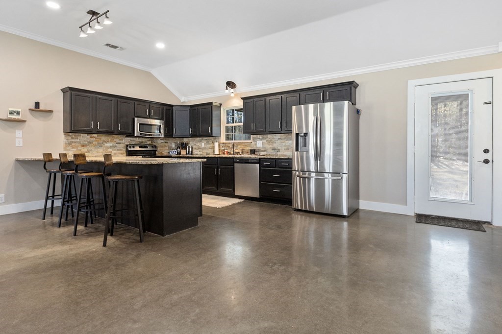 694 Harvill Road Huntington, TX 75949 - Photo 10 of 35