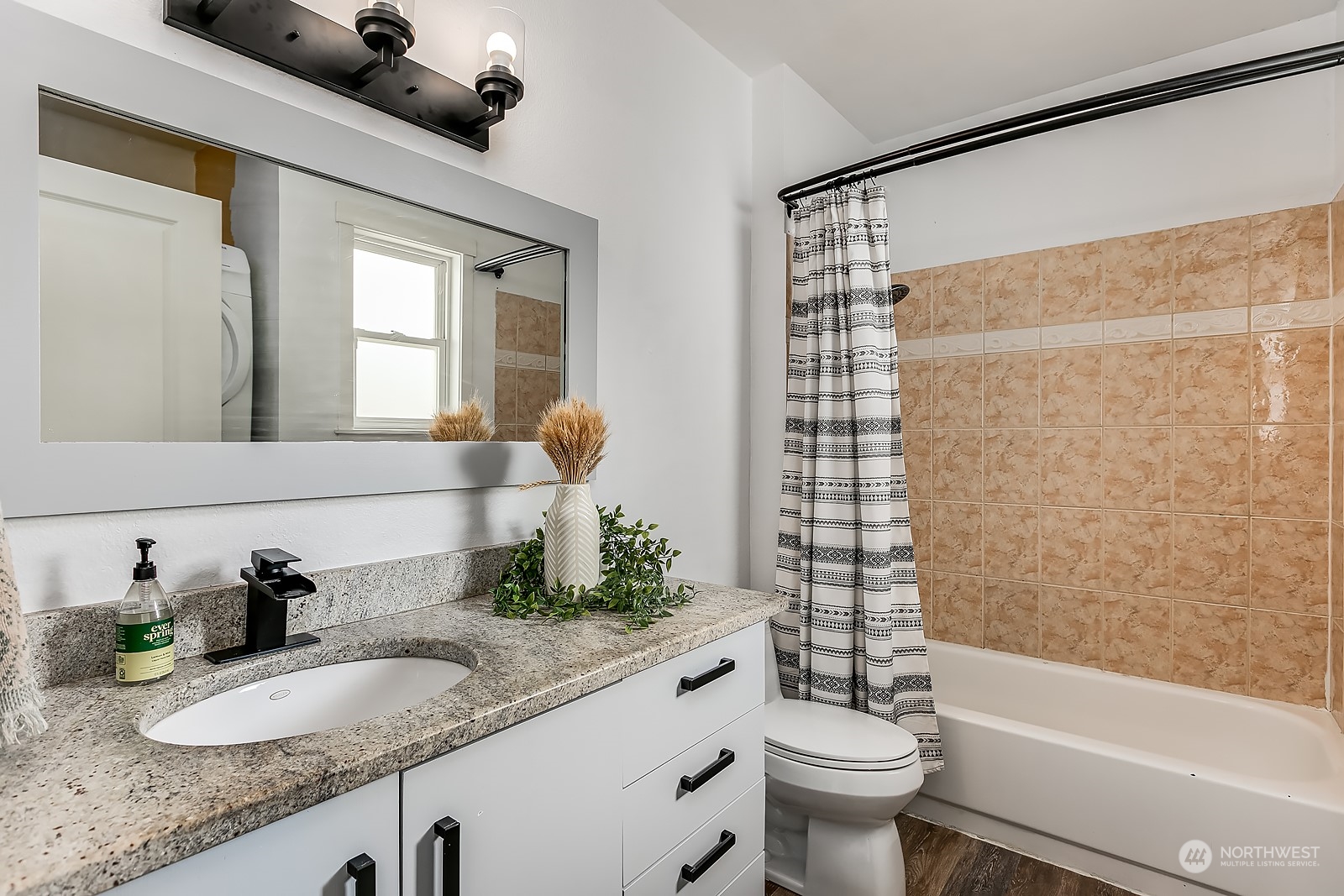 1703 South Machias Road Snohomish, WA 98290 - Photo 12 of 23 Gallery Image 12
