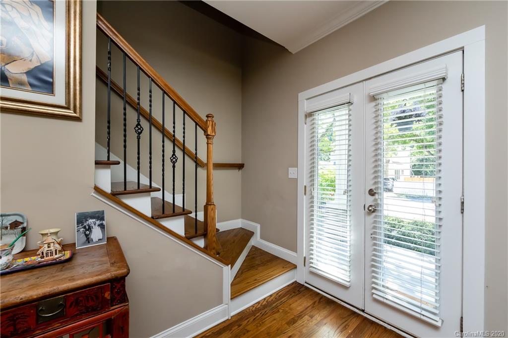 1640 Club Road Charlotte, NC 28205 - Photo 5 of 34 Gallery Image 5