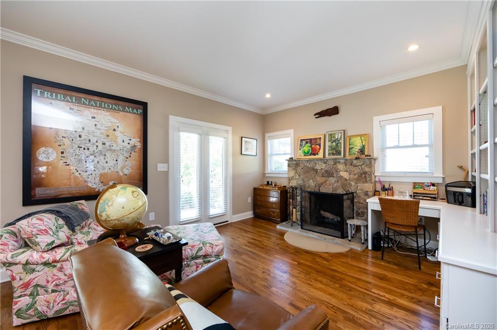 1640 Club Road Charlotte, NC 28205 - Photo 6 of 34 Gallery Image 6