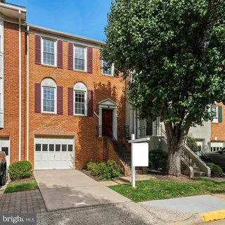 $824,900 | 2040 Pieris Court, Vienna, VA 22182