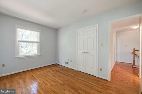 $824,900 | 2040 Pieris Court, Vienna, VA 22182