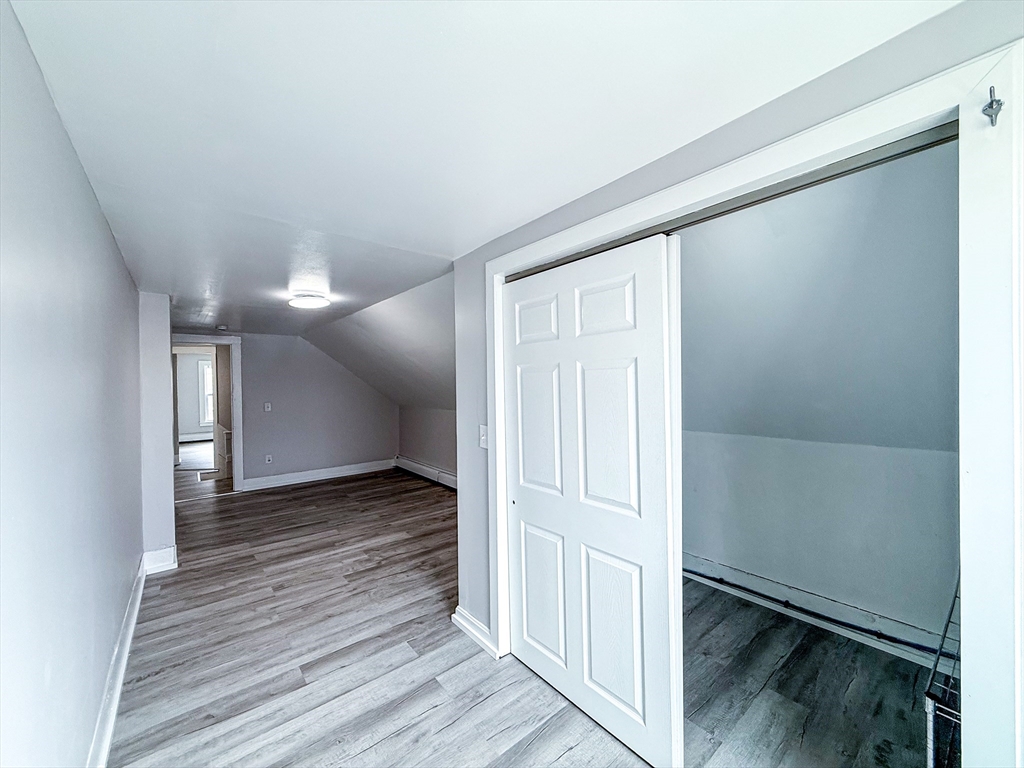 18 Ellsworth Street, Unit 4 Worcester, MA 01610 - Photo 7 of 13