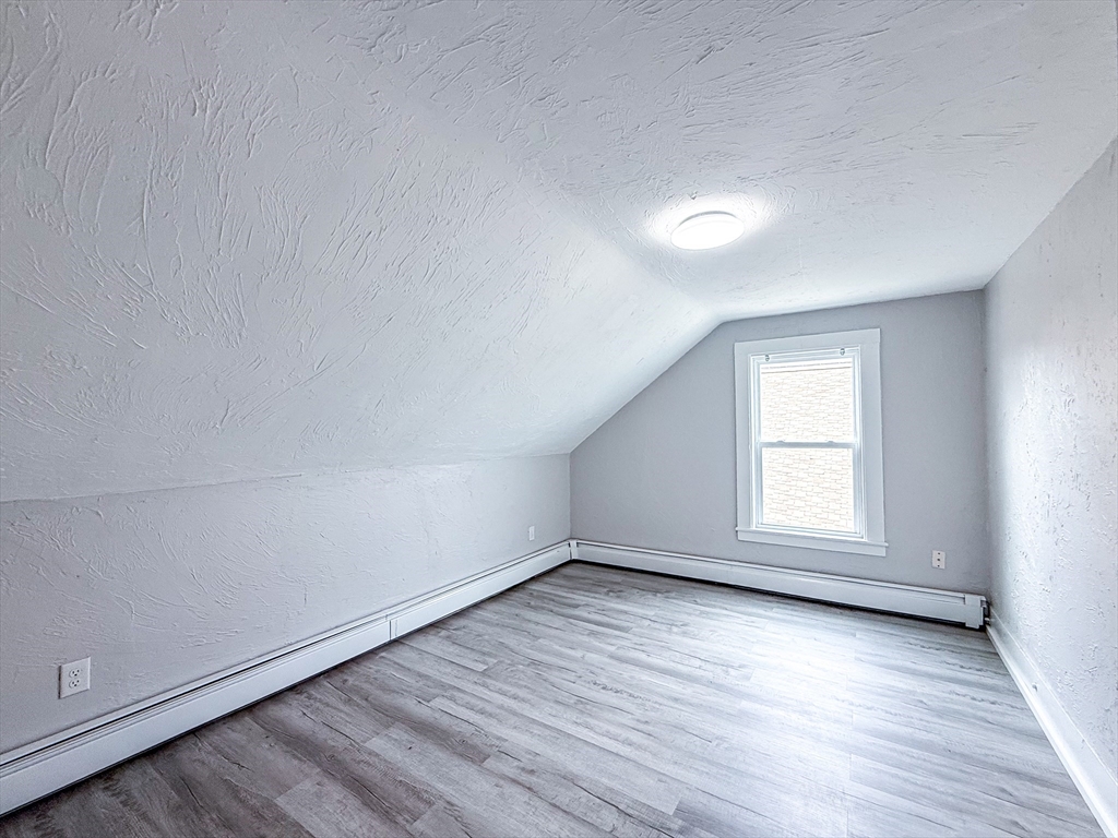 18 Ellsworth Street, Unit 4 Worcester, MA 01610 - Photo 8 of 13