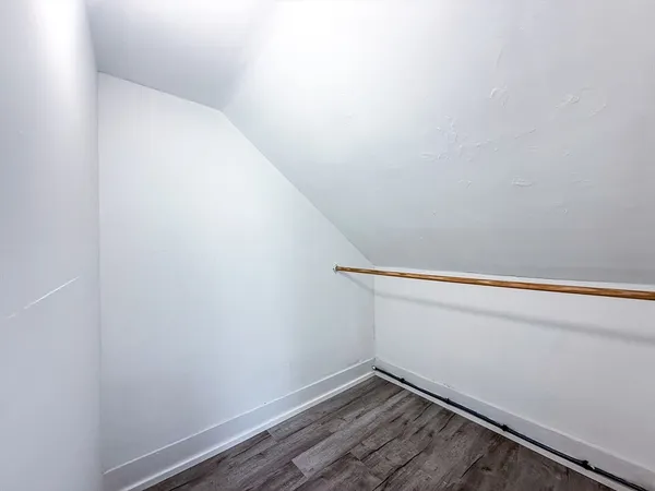 $1,900 | 18 Ellsworth Street, Unit 4, Worcester, MA 01610