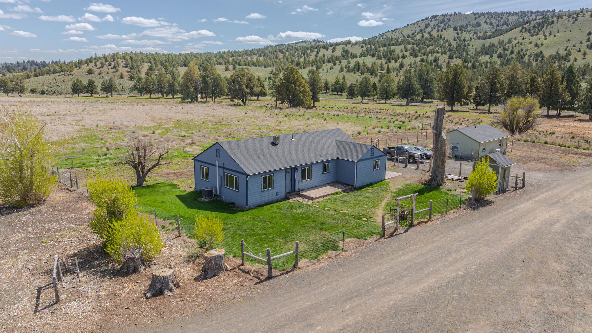 41225 Van Lake Road Prineville, OR 97754 - Photo 30 of 181 DJI_20260430113257_0001_D-HDR