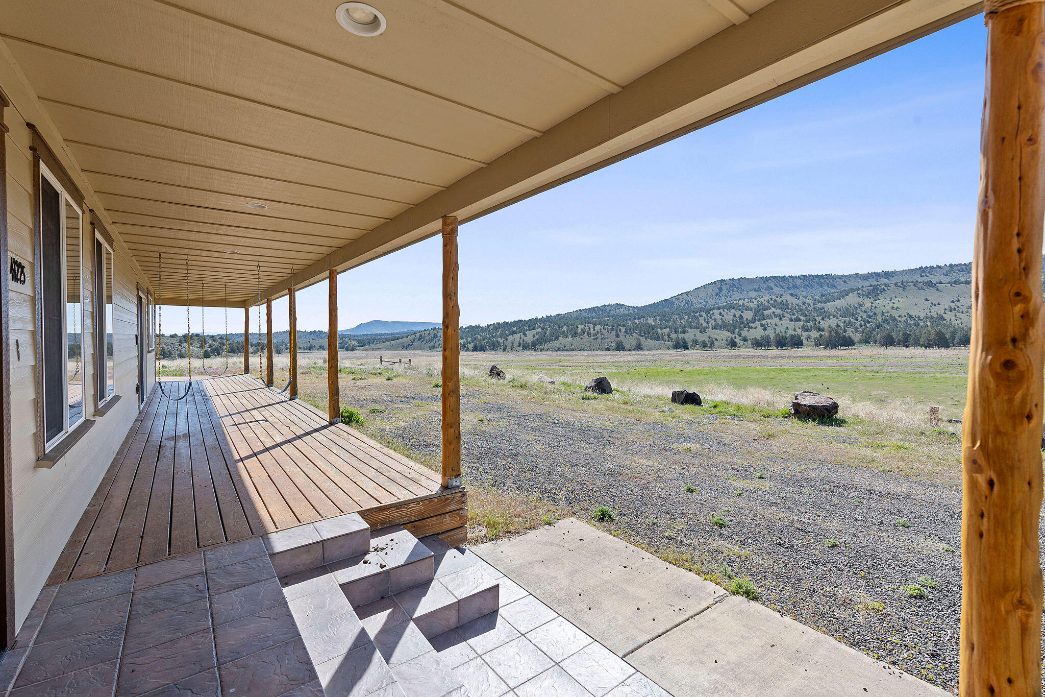 41225 Van Lake Road Prineville, OR 97754 - Photo 4 of 181 8T3A7390