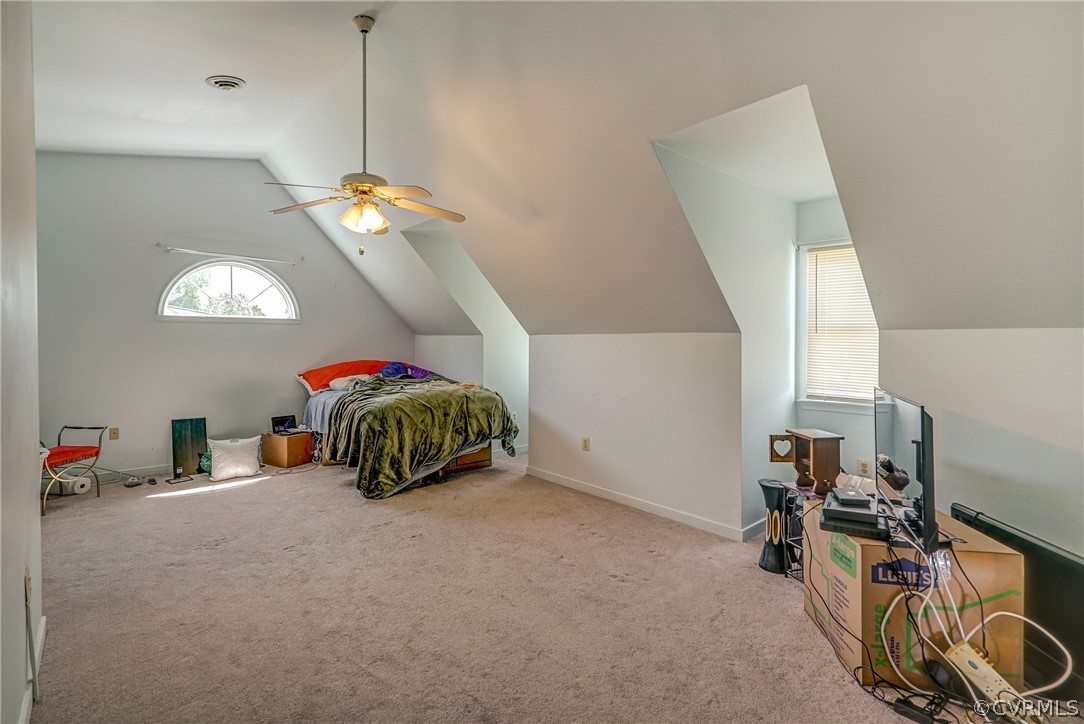 5212 Gatebridge Road Richmond, VA 23234 - Photo 33 of 47 a room with gym equipment and window