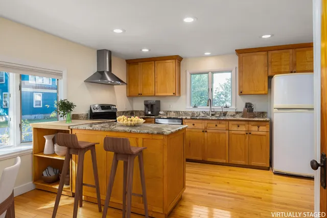 $995,000 | 20 Mendum Avenue, Kittery, ME 03904