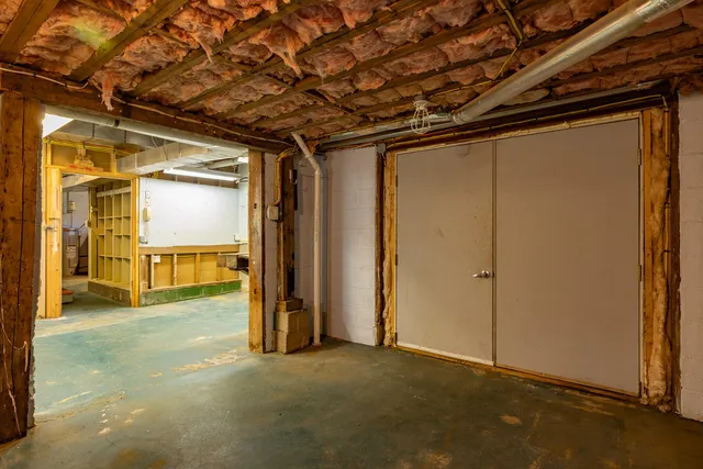 $995,000 | 20 Mendum Avenue, Kittery, ME 03904