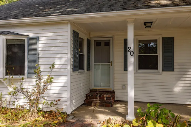 $995,000 | 20 Mendum Avenue, Kittery, ME 03904