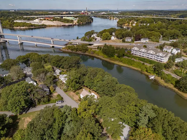 $995,000 | 20 Mendum Avenue, Kittery, ME 03904