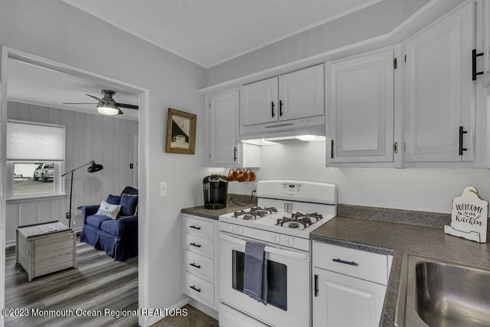 475 Augustus Road, Unit SUMMER Brick, NJ 08723 - Photo 6 of 30 021_dsc08103