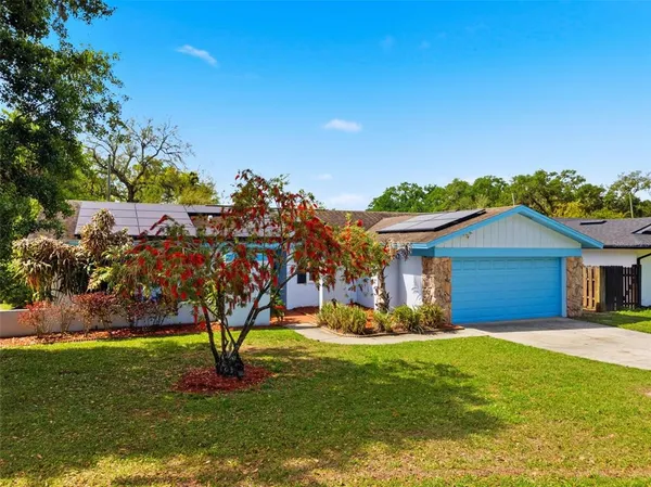 $595,000 | 2816 Rustic Oaks Drive, Palm Harbor, FL 34684