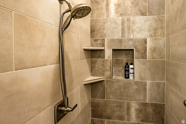 1283 North Gallen Road Santa Clara, UT 84765 - Photo 31 of 103 Primary Bathroom view of tiled shower
