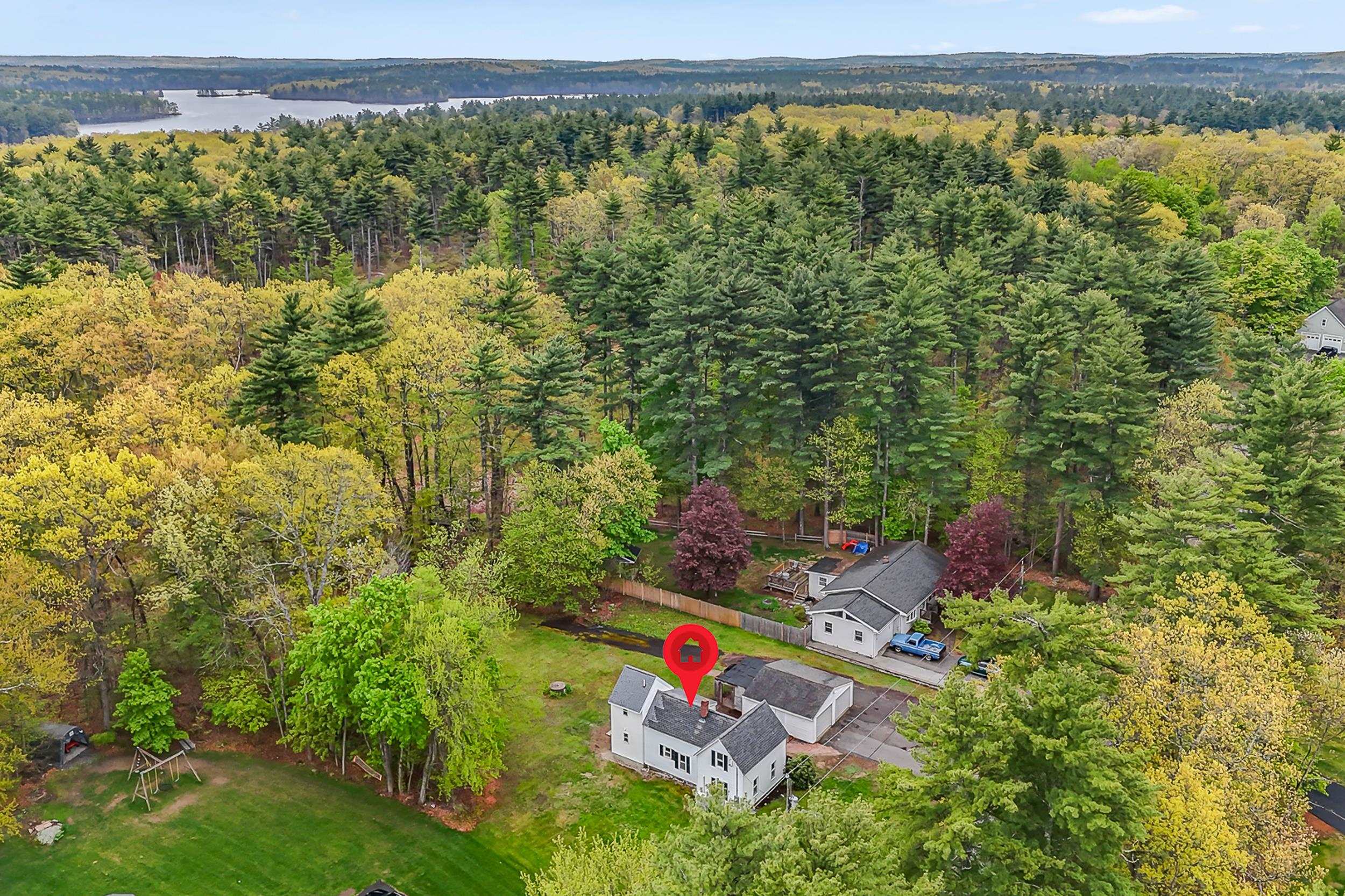 1299 Lake Shore Road Manchester, NH 03109 - Photo 32 of 35