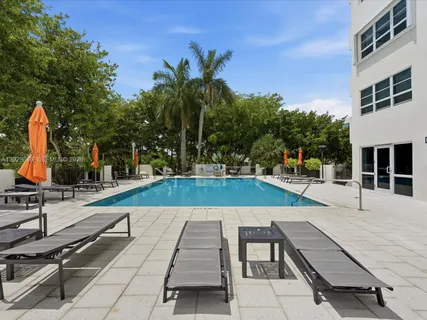 $2,600 | 340 Sunset Drive, Unit 1407, Fort Lauderdale, FL 33301