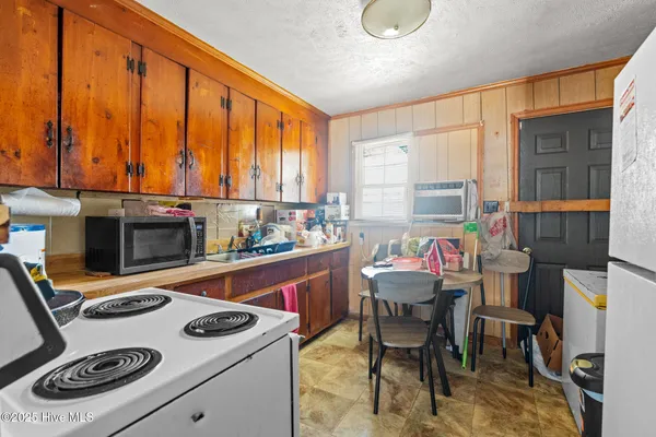 $649,000 | 201 Lee's Mill Road, Laurinburg, NC 28352