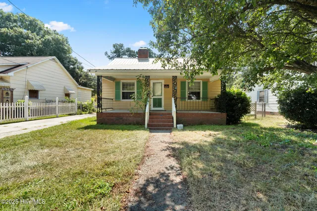 $650,000 | 201 Lee's Mill Road, Laurinburg, NC 28352