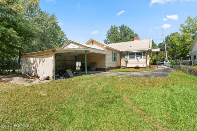 $650,000 | 201 Lee's Mill Road, Laurinburg, NC 28352