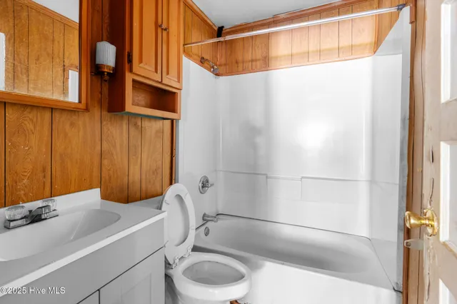 $650,000 | 201 Lee's Mill Road, Laurinburg, NC 28352