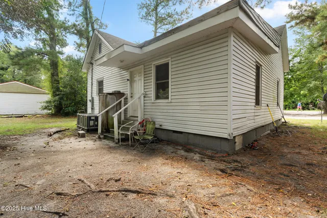 $650,000 | 201 Lee's Mill Road, Laurinburg, NC 28352