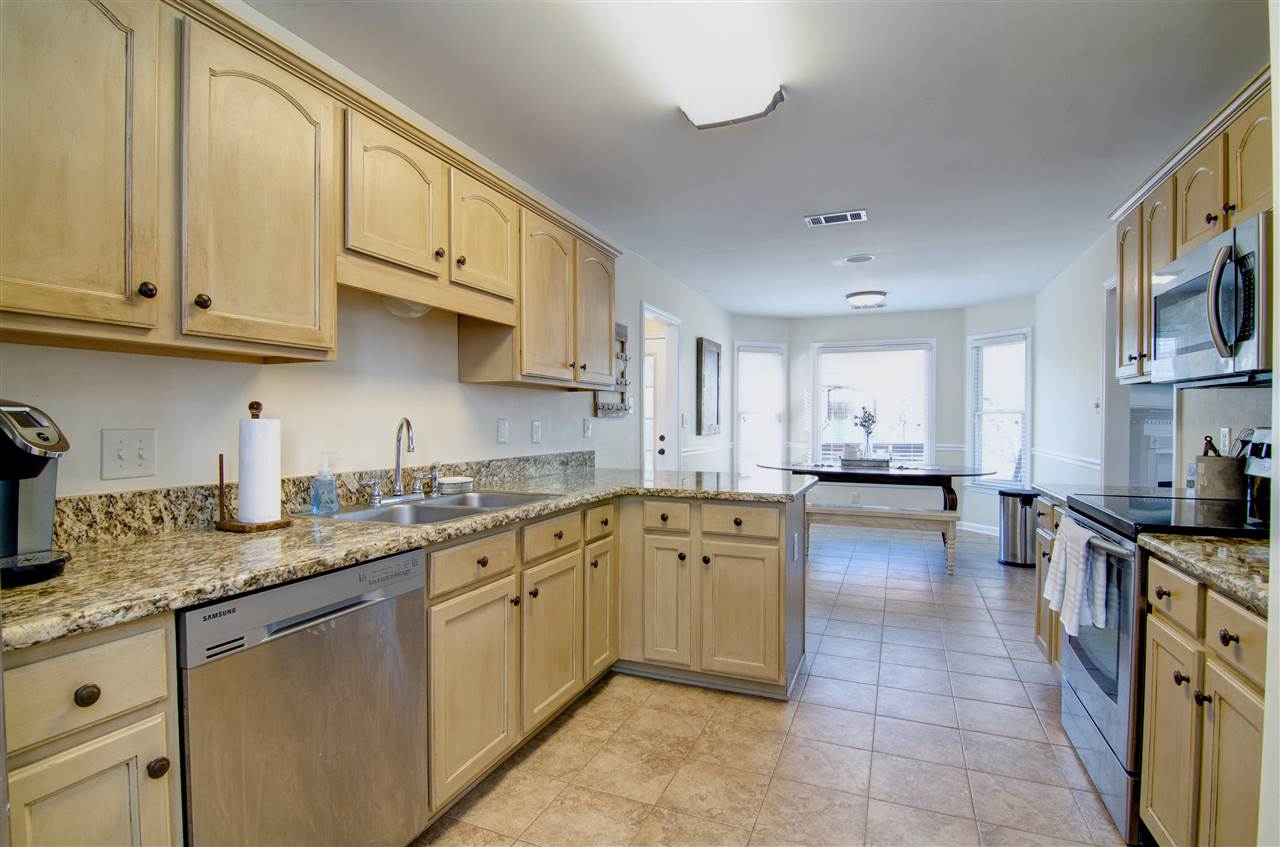 1311 Hunters Mill Trail Collierville, TN 38017 - Photo 8 of 25 Gallery Image 8