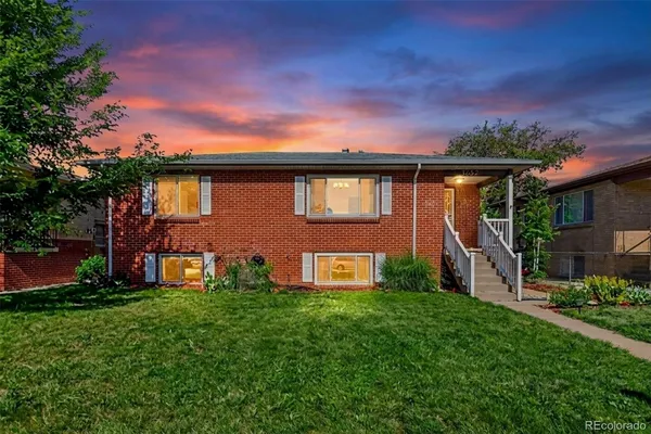 $600,000 | 3652 North Locust Street, Denver, CO 80207