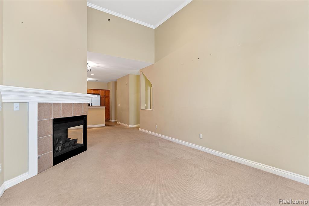 45493 North Stonewood Road Canton, MI 48187 - Photo 5 of 27