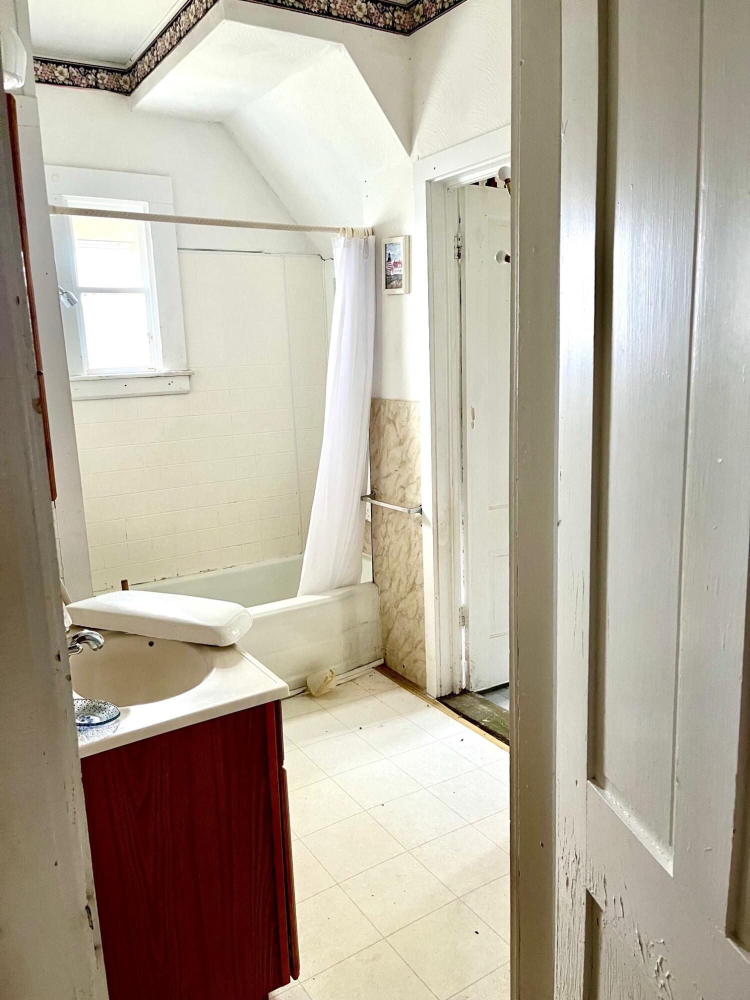 681 South Gouldsboro Road Gouldsboro, ME 04607 - Photo 17 of 34 Bickford3