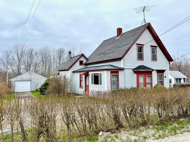 $179,900 | 681 South Gouldsboro Road, Gouldsboro, ME 04607