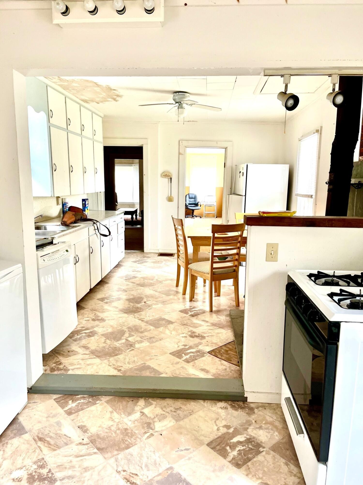 681 South Gouldsboro Road Gouldsboro, ME 04607 - Photo 6 of 34 Bickford12