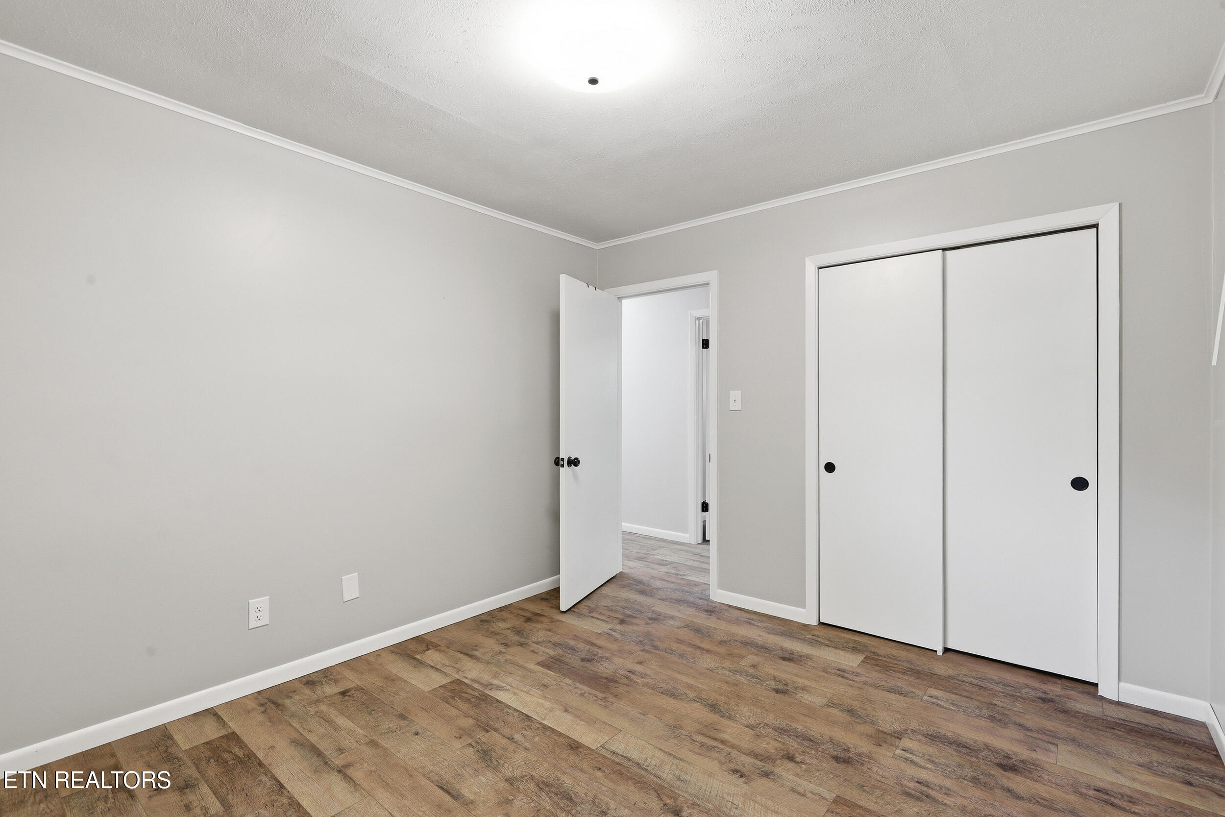 819 Rutledge Pike Blaine, TN 37709 - Photo 26 of 40 41_819_rutledge_pike_0119