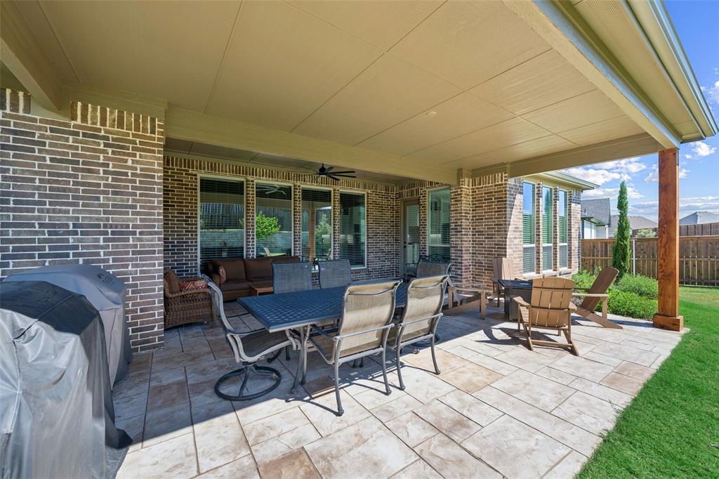1806 Farmstead Road Mansfield, TX 76063 - Photo 34 of 40 Gallery Image 34