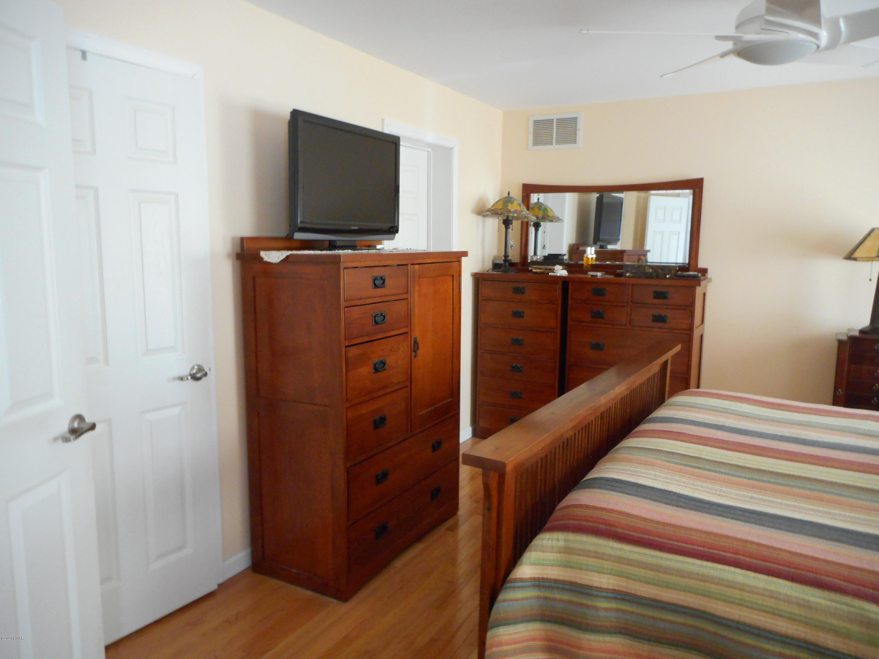 104 Springbrook Court Shohola, PA 18458 - Photo 19 of 30