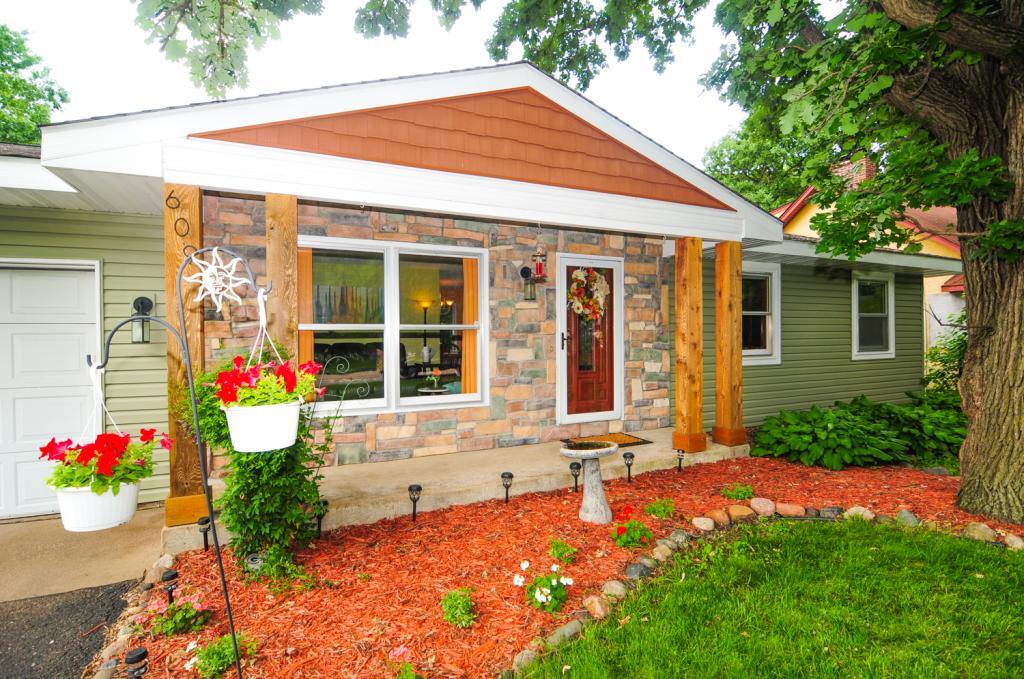 609 McKnight Road South St. Paul, MN 55119 - Photo 1 of 1 Gallery Image 1