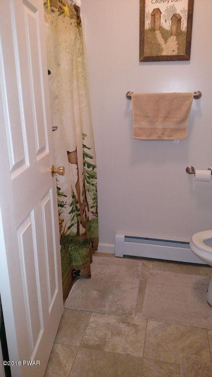 109 Lester Road Equinunk, PA 18417 - Photo 18 of 26 FULL BATH
