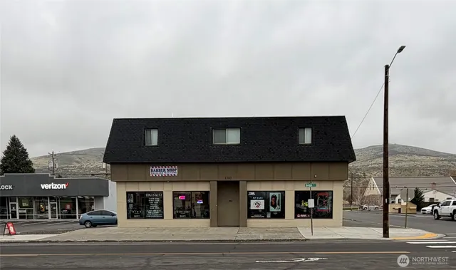 $1,850 | 1105 Basin Street Southwest, Unit A, Ephrata, WA 98823