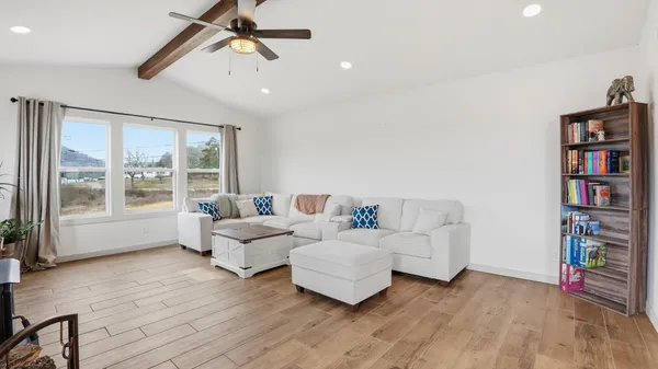 $415,000 | 1081 Donahue Road, Pulaski, TN 38478