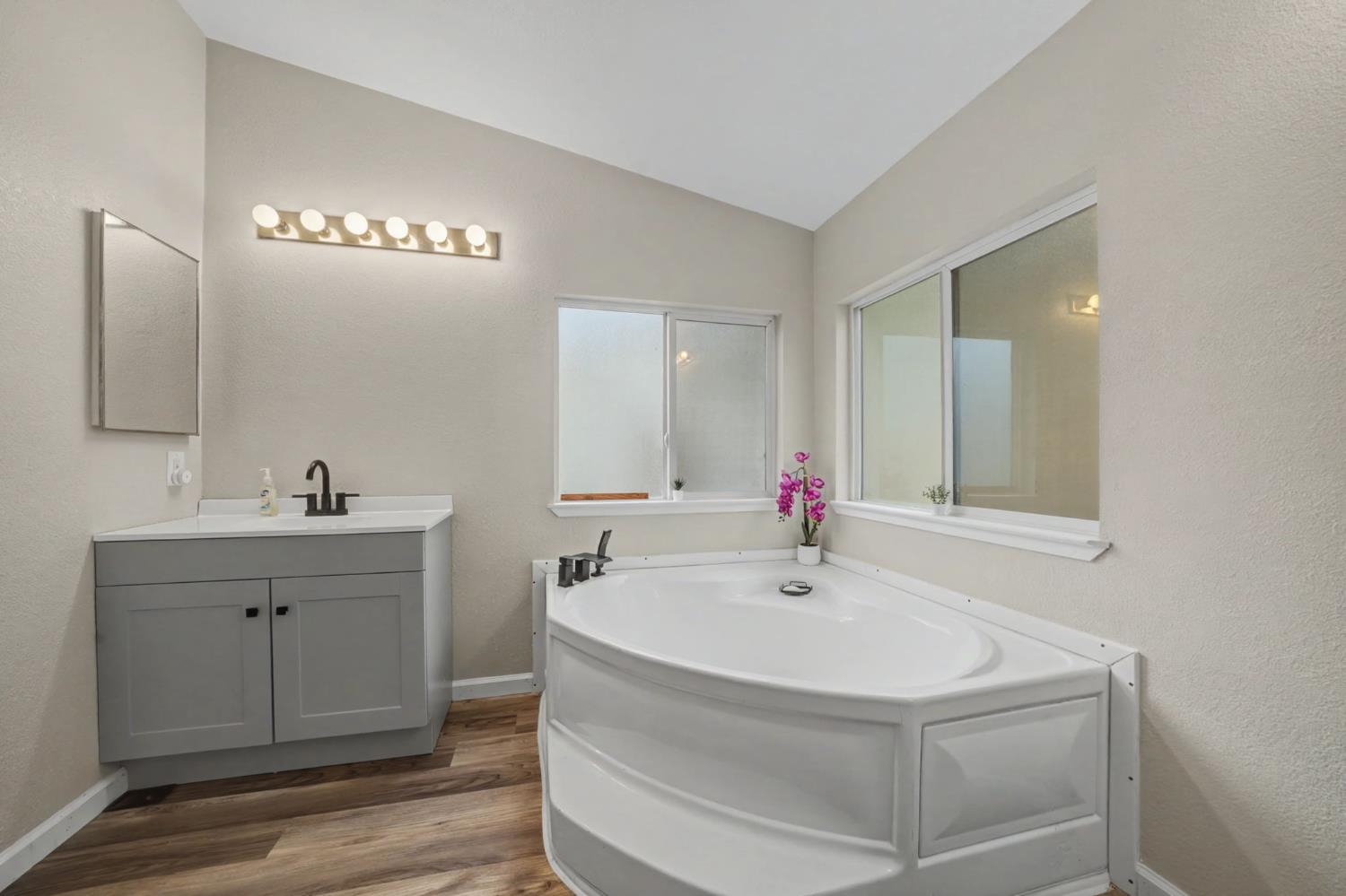 13890 Shake Ridge Road Sutter Creek, CA 95685 - Photo 37 of 66 Gallery Image 37