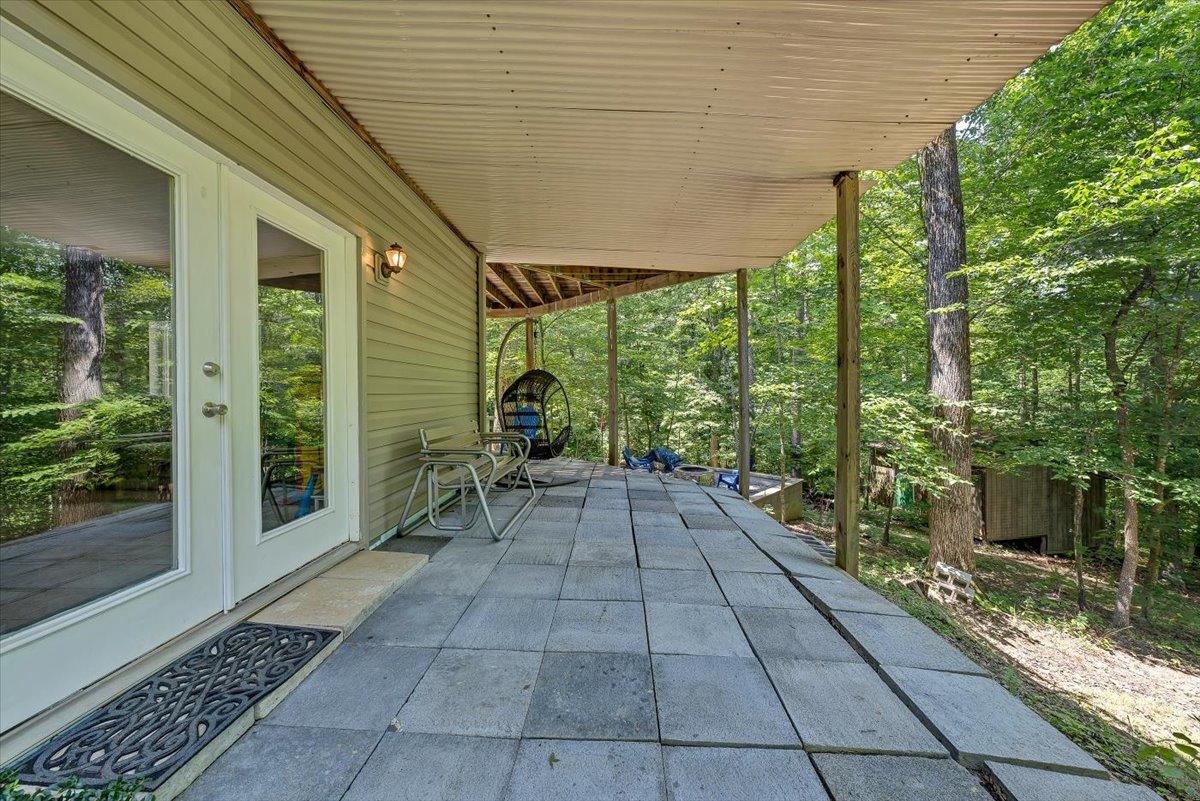 6717 Raintree Road Roanoke, VA 24018 - Photo 8 of 39 06-Rapid Imagery-7650