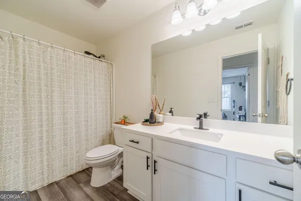 $2,250 | 222 Knightsbridge Lane, Winder, GA 30680