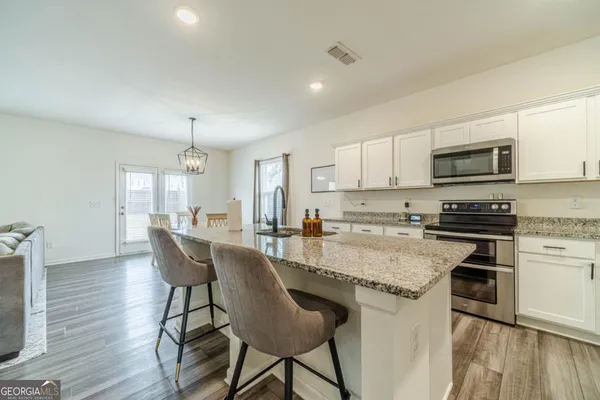 $2,250 | 222 Knightsbridge Lane, Winder, GA 30680