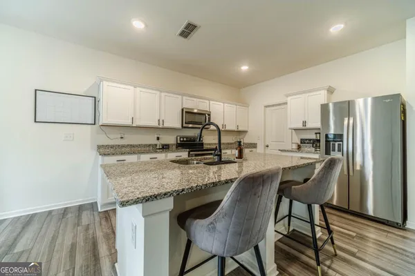 $2,250 | 222 Knightsbridge Lane, Winder, GA 30680